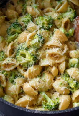 Delicious one pot healthy broccoli mac and cheese served in a bowl