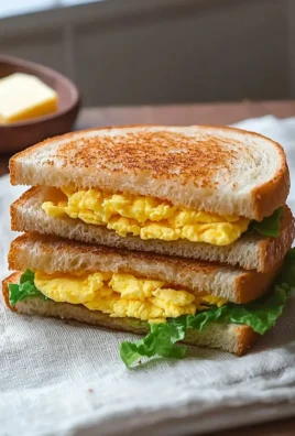 Delicious Pan Egg Sandwich with fresh ingredients and savory fillings
